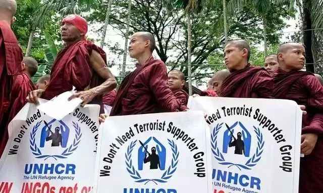 反對羅興亞人進入緬甸的佛教徒