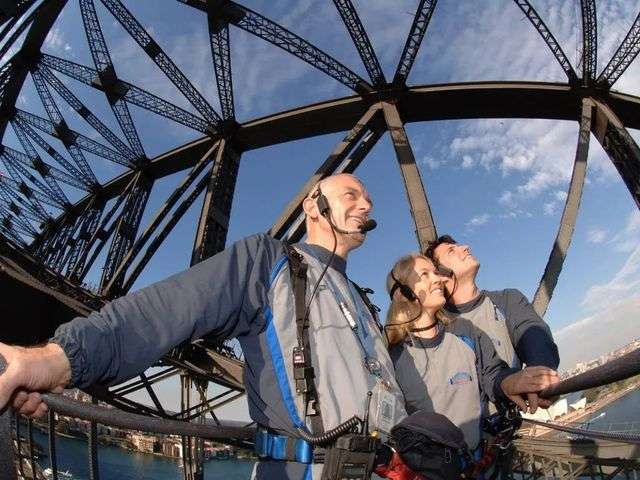 攀登雪梨（悉尼）海港大橋