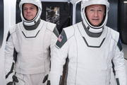 宇航員的衣服有何特別之處，是好看，還是為了保護？