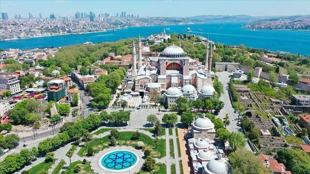 希臘人建立的城市拜占庭，如今土耳其第一大城市伊斯坦布爾
