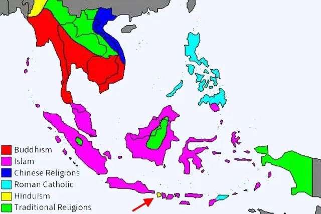 東南亞宗教分佈，紅箭頭所指為印度教的巴厘島