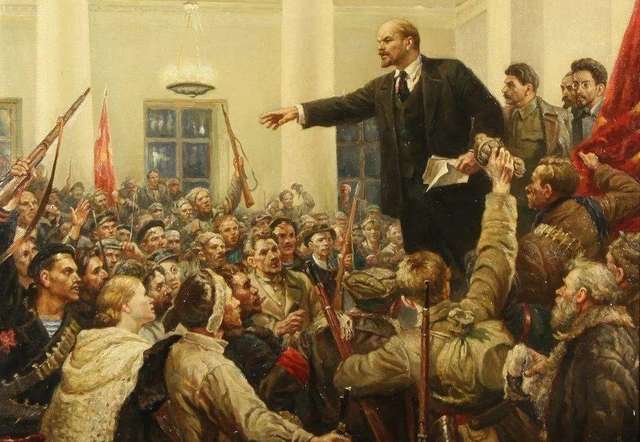 十月革命，建立蘇維埃政權