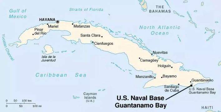 關塔那摩海軍基地位置—黑色文字（U.S.Naval Base Guantanamo Bay）所指的地