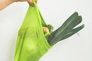 加州｜新法規，超市2025年起禁用一次性薄膜塑膠袋