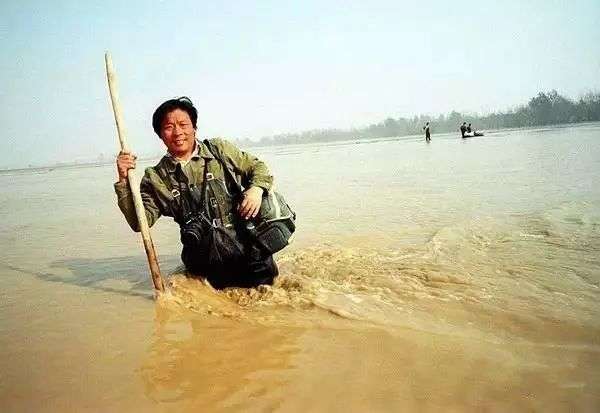黃河洪災，2003年攝於內蒙古