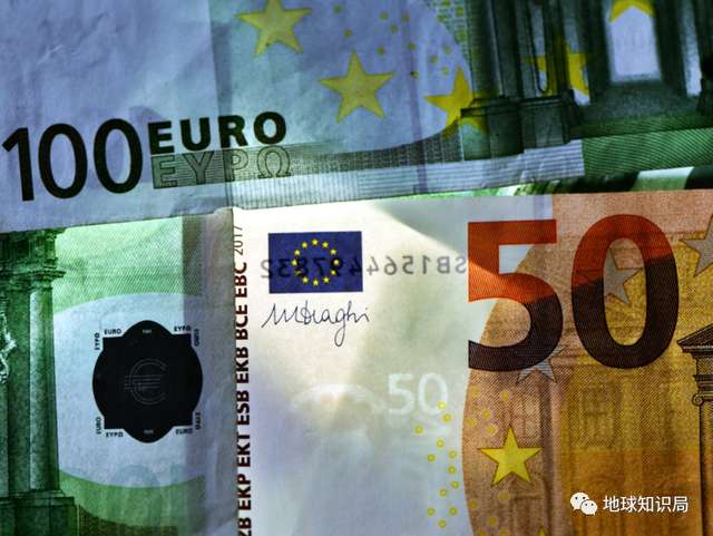 歐元紙鈔上的德拉吉簽名（圖：shutterstock）