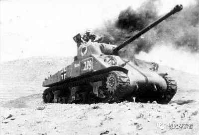 某冷戰影片中出鏡，充當「德國侵略者」的「螢火蟲」坦克