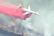 洛杉磯聖蓋博山發生兩起森林大火，附近居民做好撤離準備