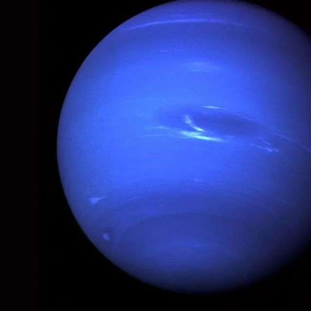 （圖解：海王星的藍色雲層中會否存在超離子冰）