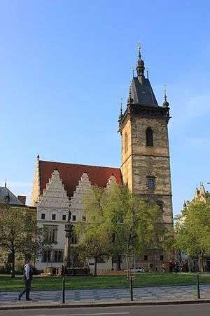 捷克人的憤怒！1419年「第一次拋窗事件」，胡斯教徒衝進布拉格市政廳，活活將代表教廷勢力的市長和議員