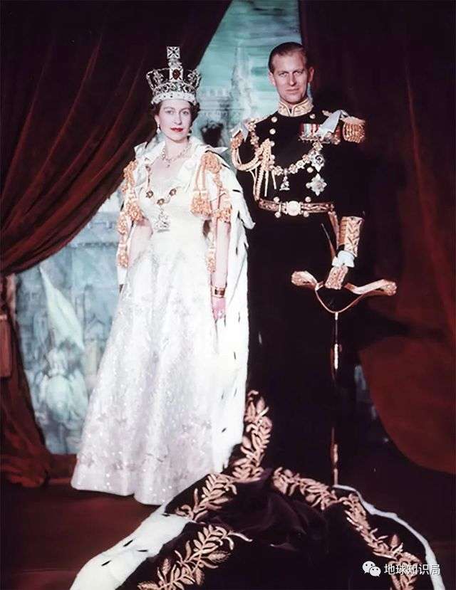女王和親王由此開始了長久又精彩的王位之旅 （圖：wiki）