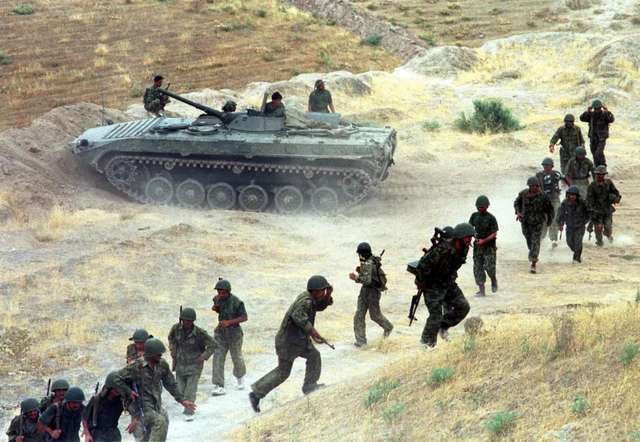 塔吉克內戰