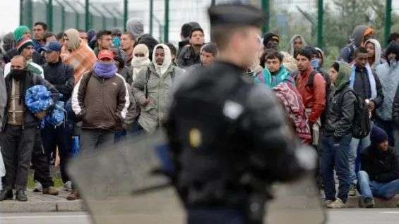 歐盟邊境線上的難民（法新社圖）