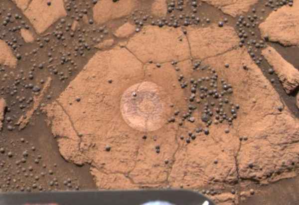 火星上的蘑菇狀結構（圖源：NASA）