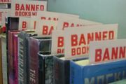 在美國禁掉一本書需要幾步？