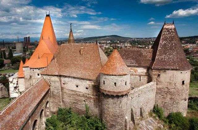 遍佈匈牙利鄉野的歐式城堡